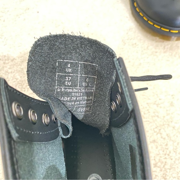 Brand new Dr. Martens 1460 black leather laced up boots size 6 - Picture 5 of 5